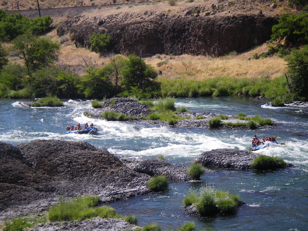 Deschutes River Rafting