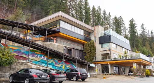 ainsworth hot springs powder highway canada