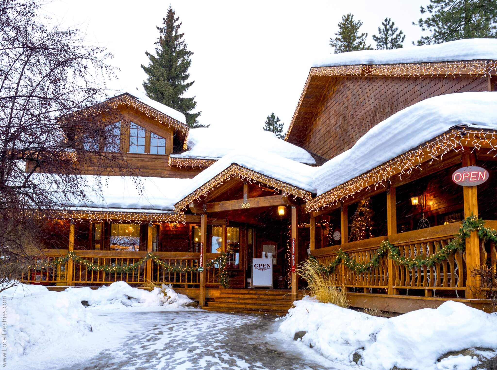 McCall Idaho Burgdorf Hot Springs Pancake House Exterior Snow