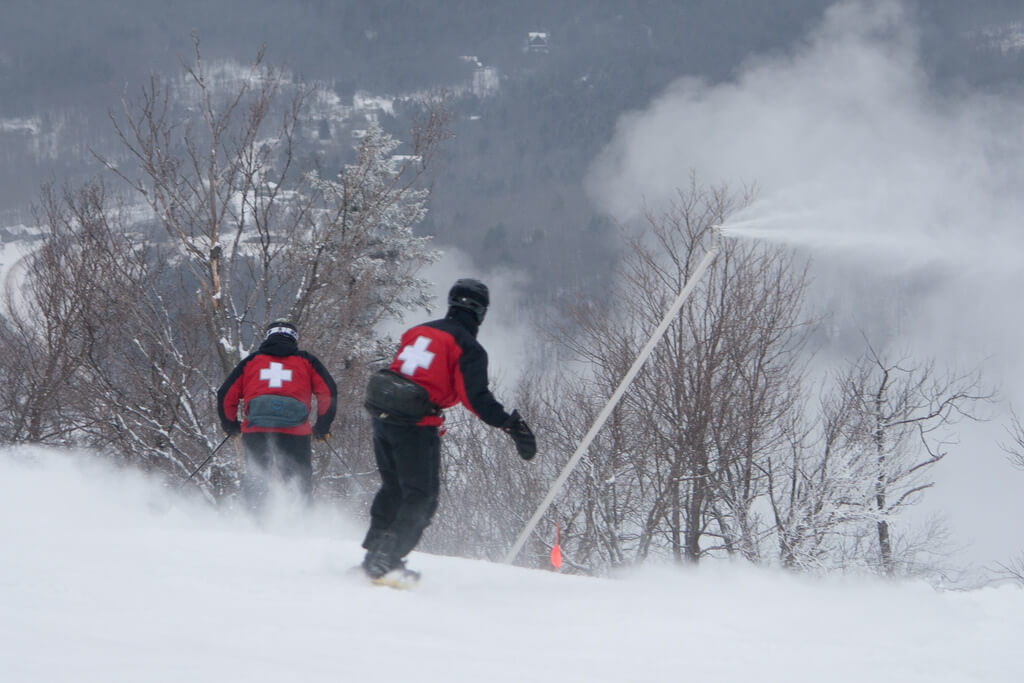 largest snowmaking system in North America Hunter Mountain New York snowmaking