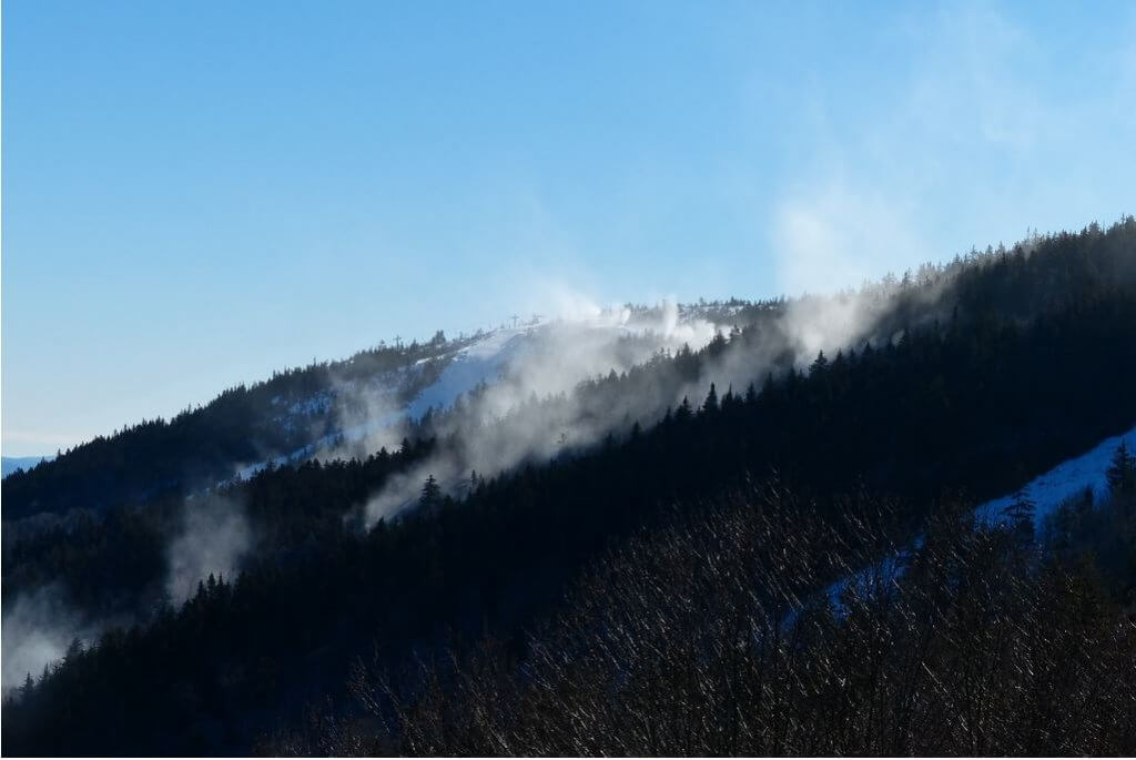 largest snowmaking systems in North America Sunday River Maine snow guns shooting snow