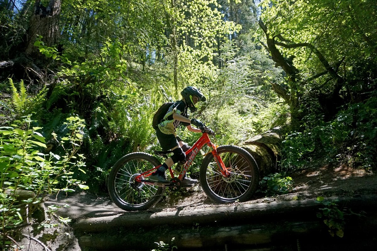 kid riding bike one of the many trails in Ashland Oregon