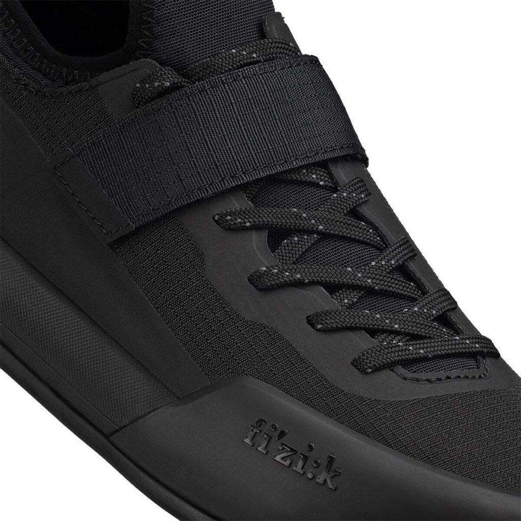waterproof mtb boots for flat pedals