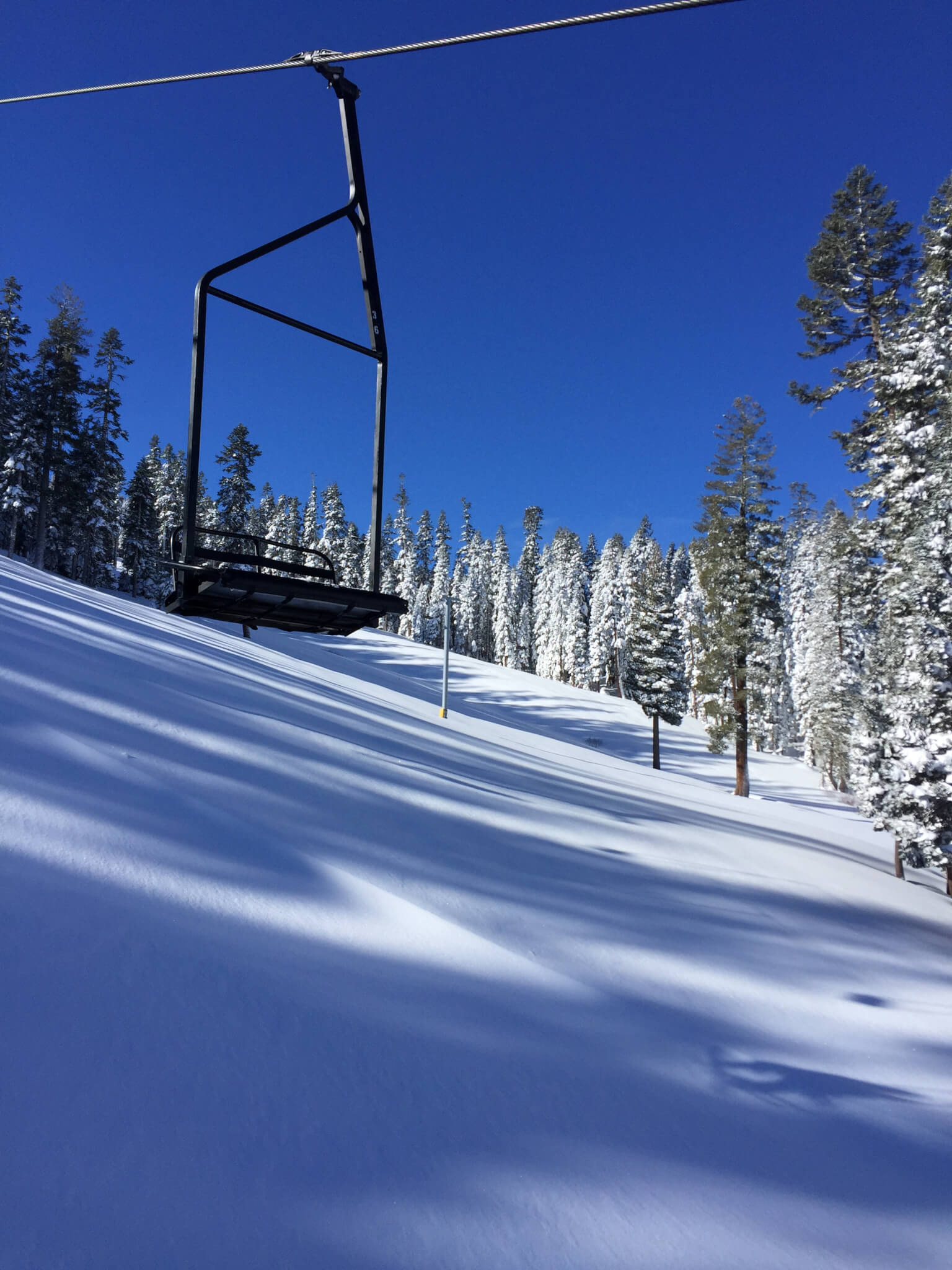 Snowboarding Sierra at Tahoe on Miracle March Skiing Adventure