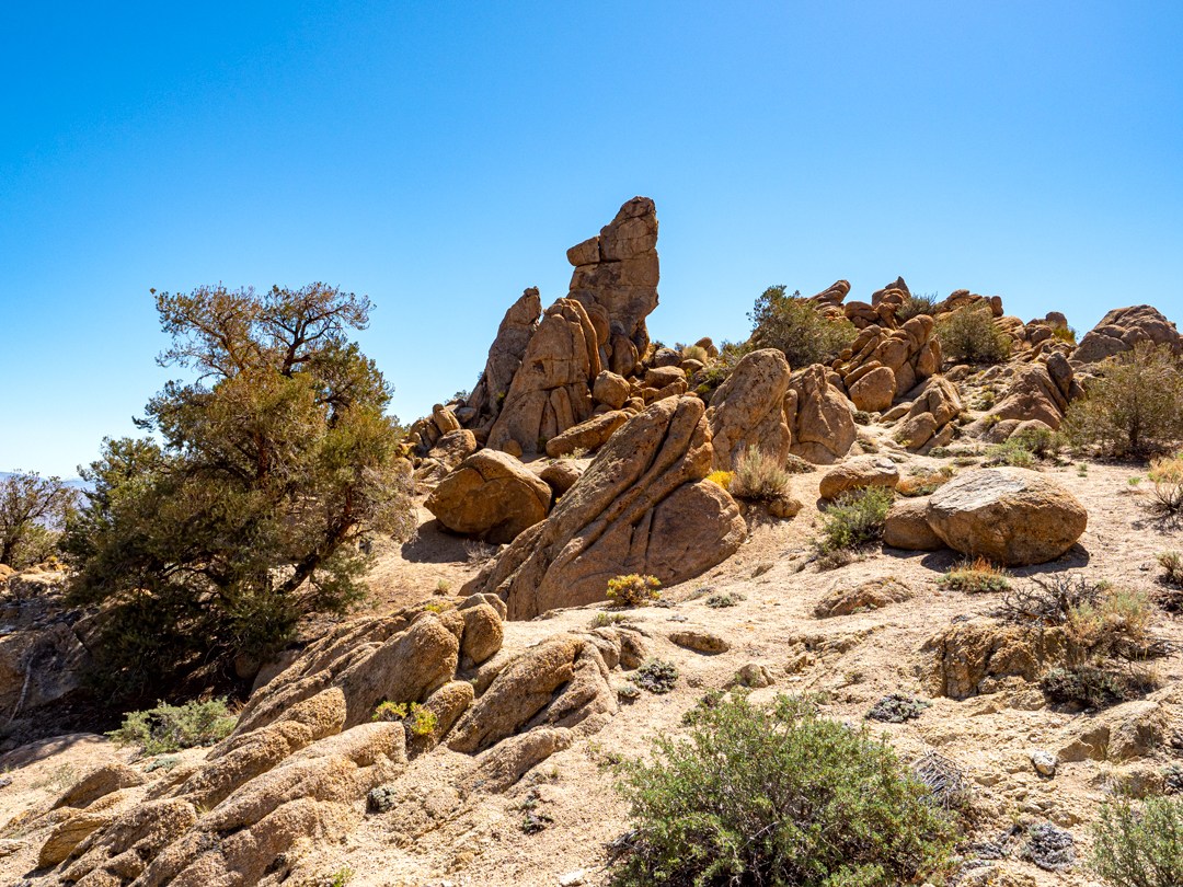 Benton Crossing Road rock formations