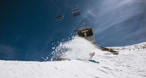 spring skiing at Mammoth Mountain