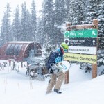 snowboarder enjoying powder at Taos Ski Resort in New Mexico wearing the Burton ak Cyclic Pants