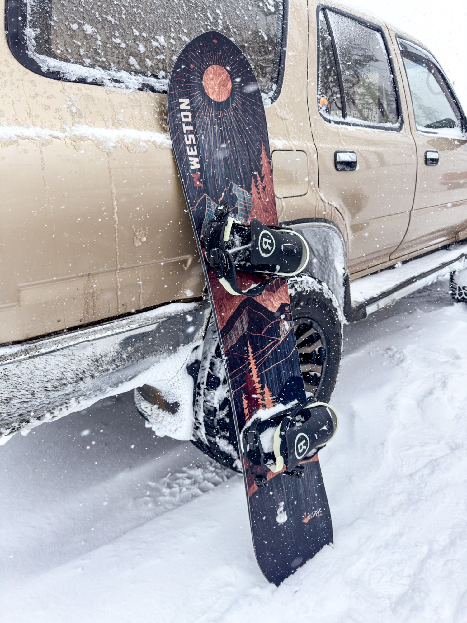 Weston Eclipse snowboard with Ride bindings