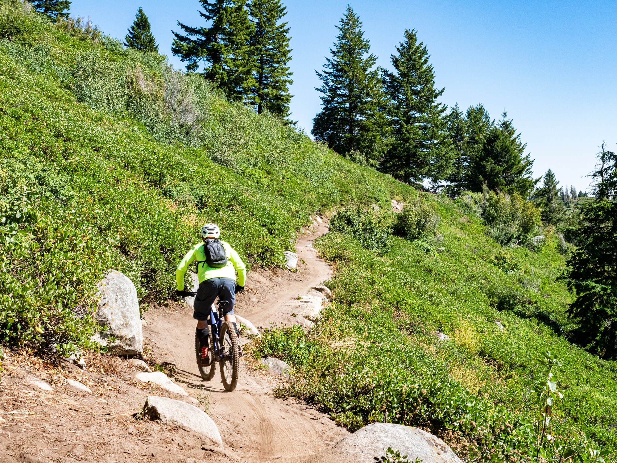 Mountain biker enjoying the XC trails at Bogus Basin